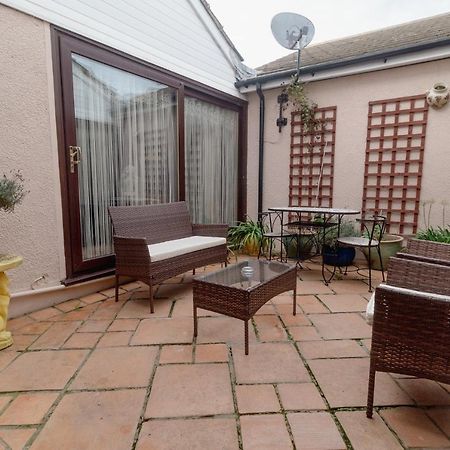 Villa Palm Bay'S Luxury Bungalow - Self Check In & Parking Margate Exterior foto